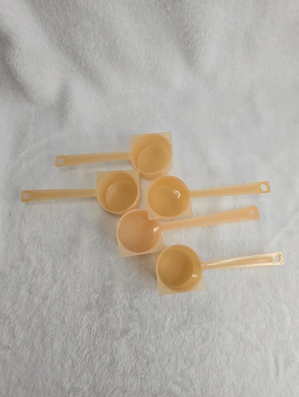 Vintage 1960s Tupperware Coffee Scoops, Peach, Set Of 5
